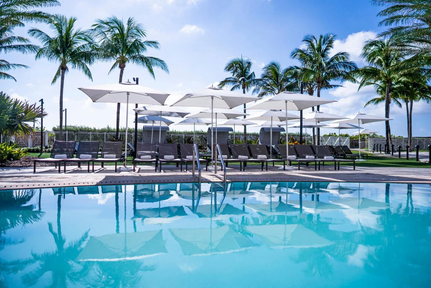 Eden Roc Miami Beach Exterior photo